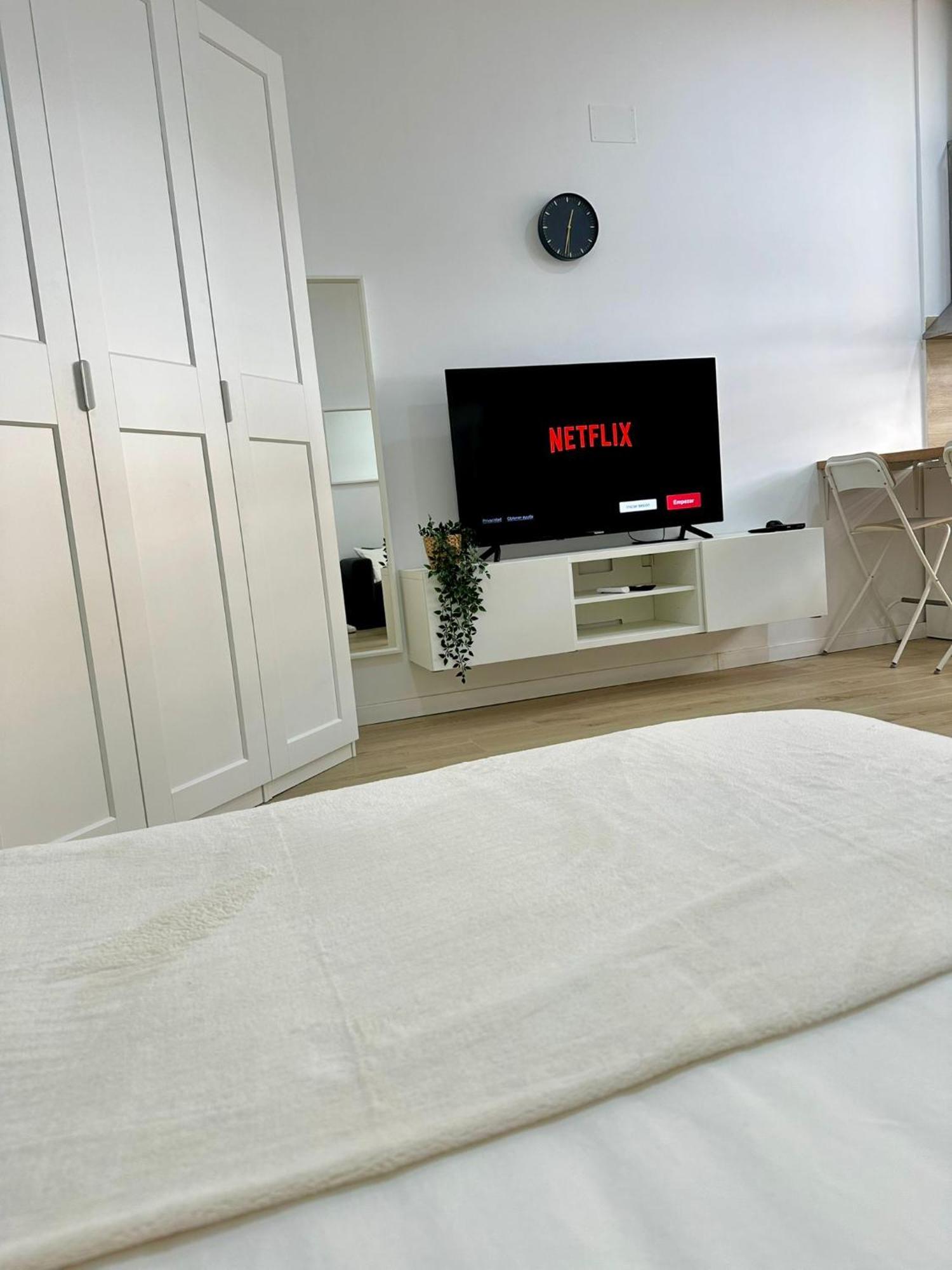 Apartamento Moderno Playa Malaga Luaran gambar