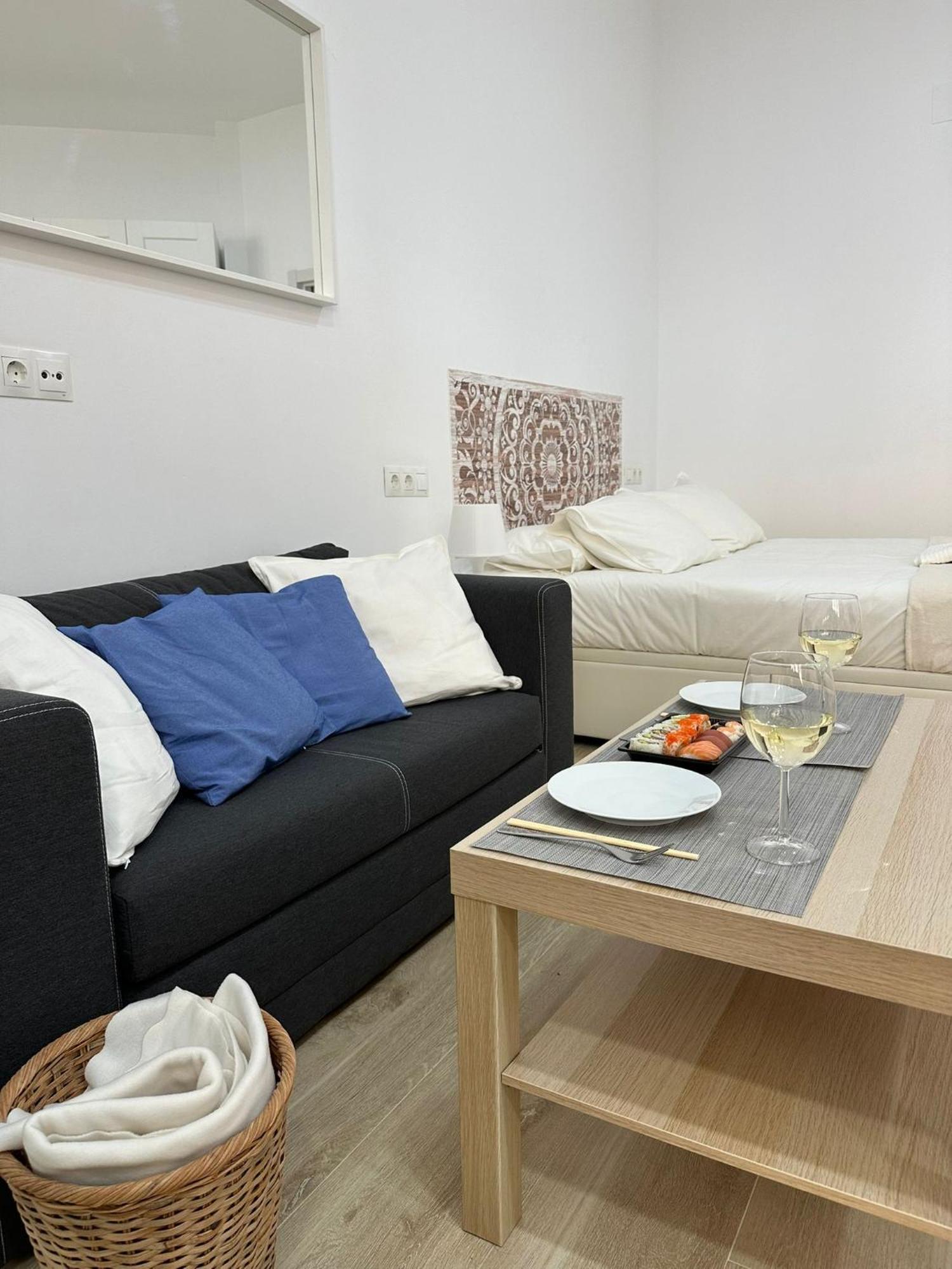 Apartamento Moderno Playa Malaga Luaran gambar